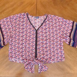 Democracy Fiesta Kimono Sleeve Top Size M